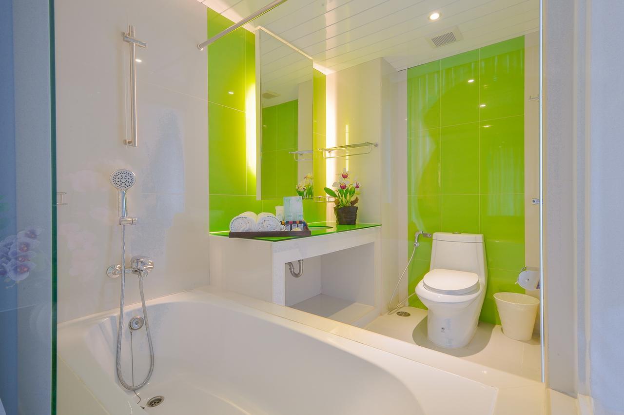 Nice Residence Hotel Huahin - Sha Extra Plus Extérieur photo