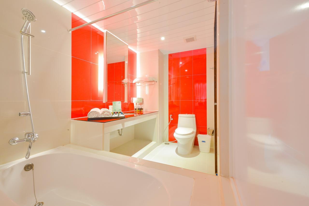 Nice Residence Hotel Huahin - Sha Extra Plus Extérieur photo